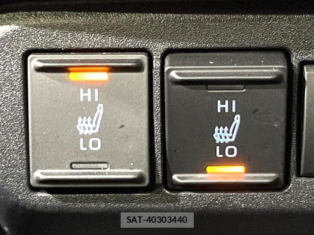Toyota SIENTA 2024-03 8850645-6