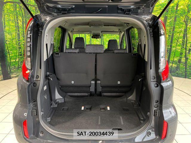 Toyota SIENTA 2024-09 8849997-10