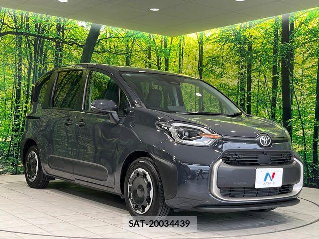 Toyota SIENTA 2024-09 8849997-16