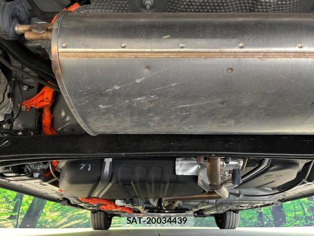 Toyota SIENTA 2024-09 8849997-18