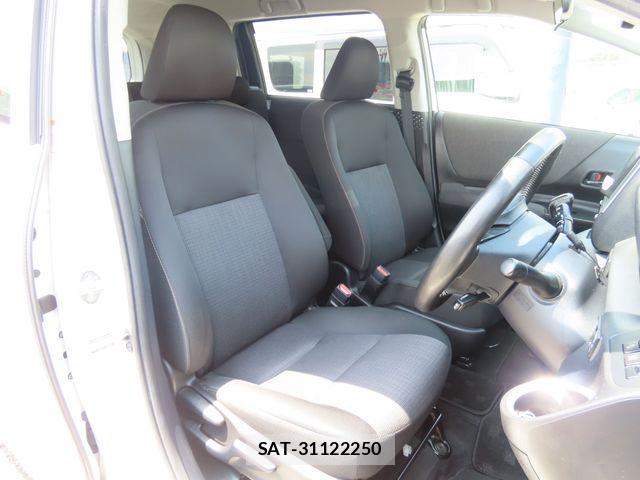Toyota SIENTA 2021-03 8849943-9