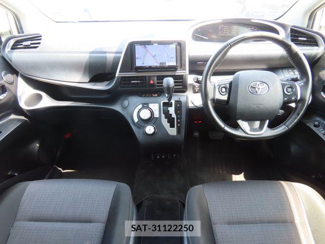 Toyota SIENTA 2021-03 8849943-1