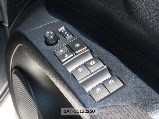 Toyota SIENTA 2021-03 8849943-27