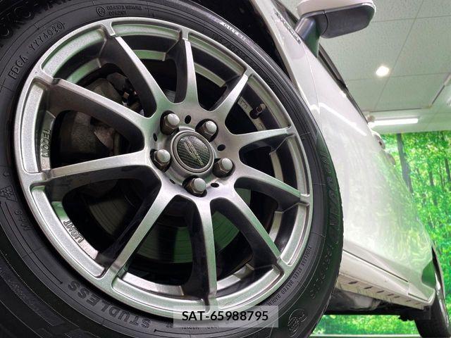 Toyota SIENTA 2016-12 8850653-13