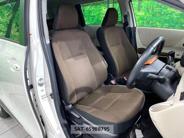 Toyota SIENTA 2016-12 8850653-7