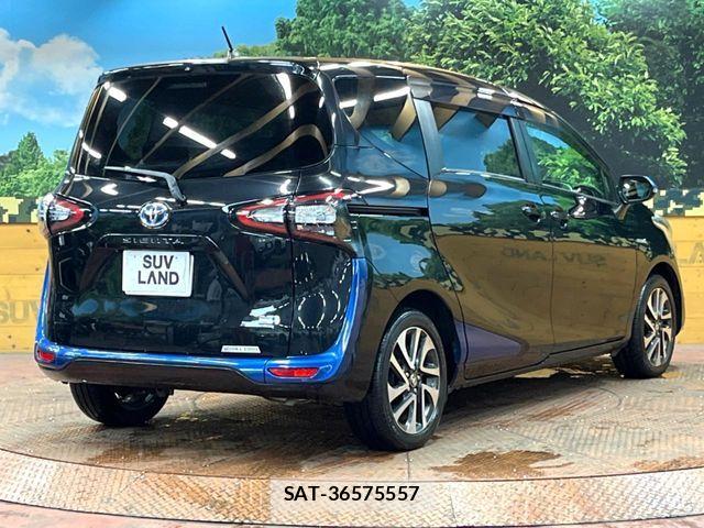 Toyota SIENTA 2016-08 8850652-18