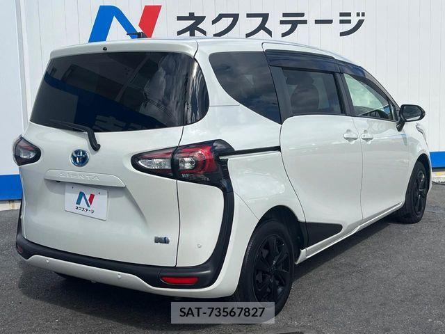 Toyota SIENTA 2021-09 8850650-17