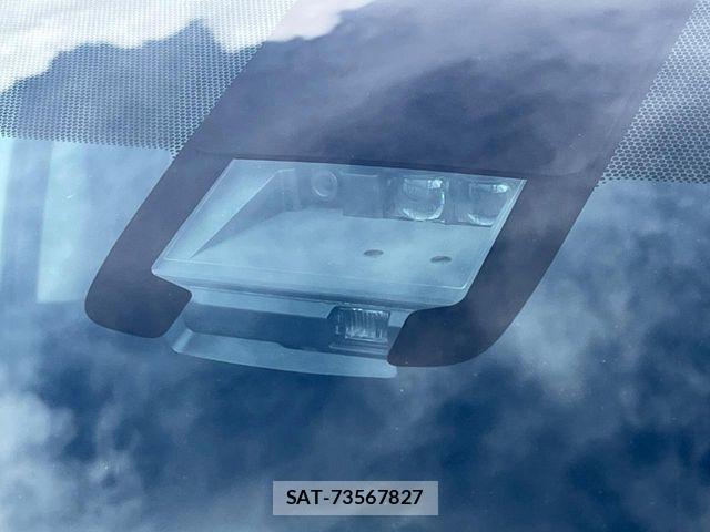 Toyota SIENTA 2021-09 8850650-6