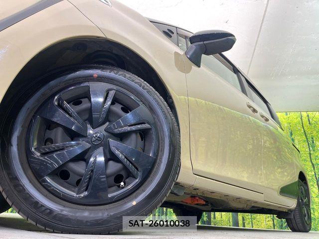 Toyota SIENTA 2021-12 8850649-13