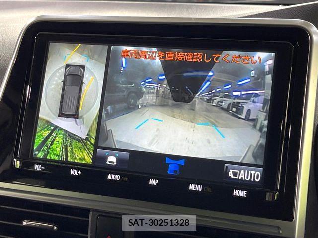 Toyota SIENTA 2021-05 8849932-1