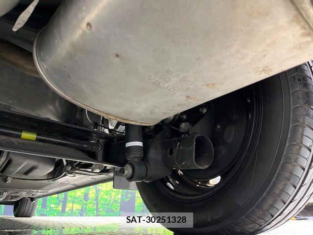 Toyota SIENTA 2021-05 8849932-19