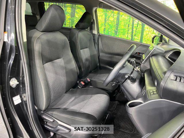 Toyota SIENTA 2021-05 8849932-7