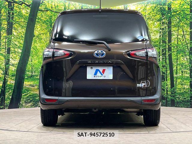 Toyota SIENTA 2017-10 8850655-16