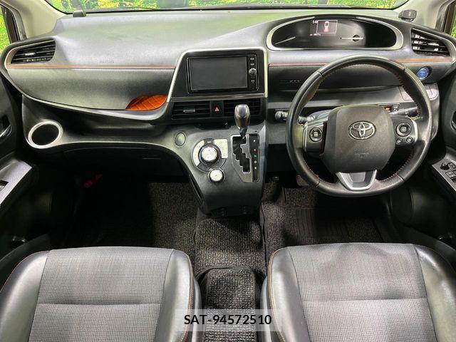 Toyota SIENTA 2017-10 8850655-1