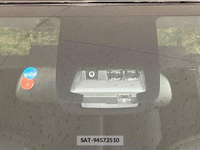 Toyota SIENTA 2017-10 8850655-5