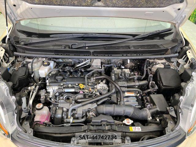 Toyota SIENTA 2023-08 8850646-17