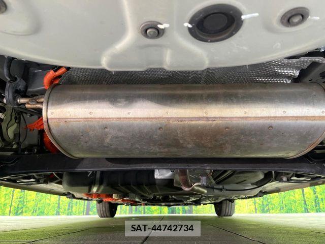 Toyota SIENTA 2023-08 8850646-18