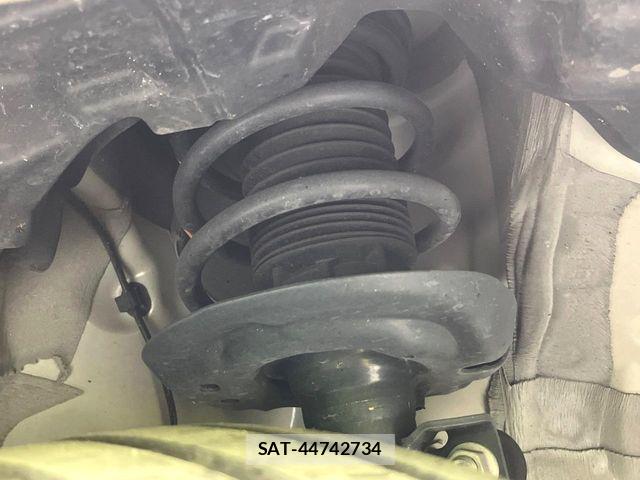 Toyota SIENTA 2023-08 8850646-19