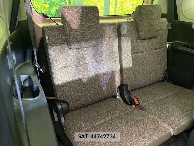 Toyota SIENTA 2023-08 8850646-8