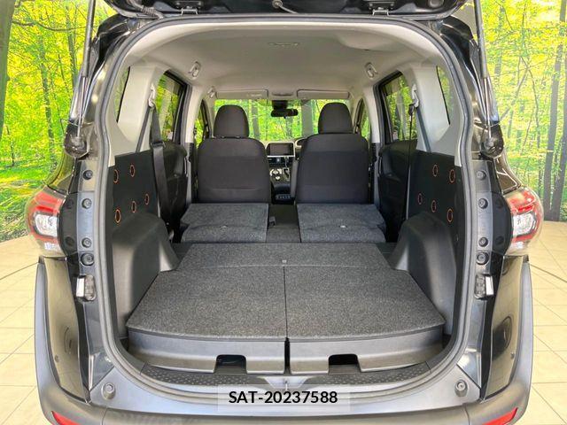 Toyota SIENTA 2021-11 8850651-9