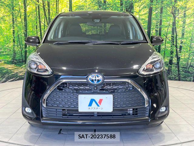 Toyota SIENTA 2021-11 8850651-13