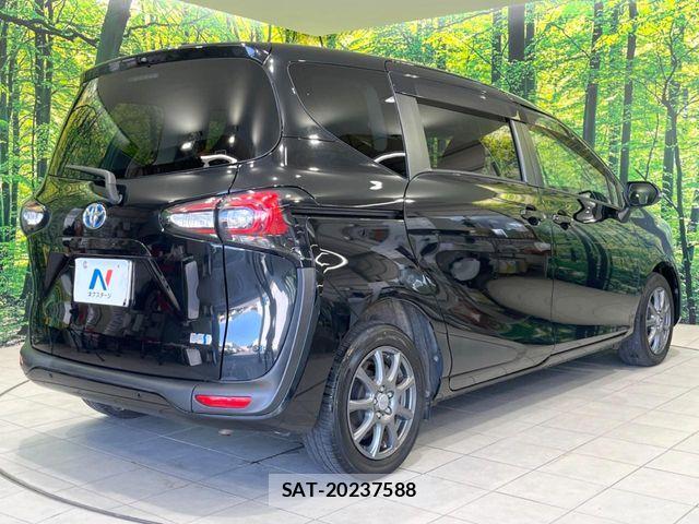 Toyota SIENTA 2021-11 8850651-16