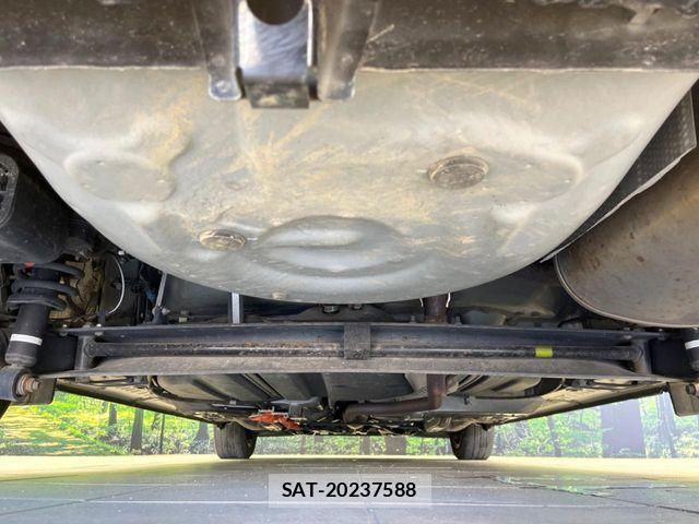 Toyota SIENTA 2021-11 8850651-18