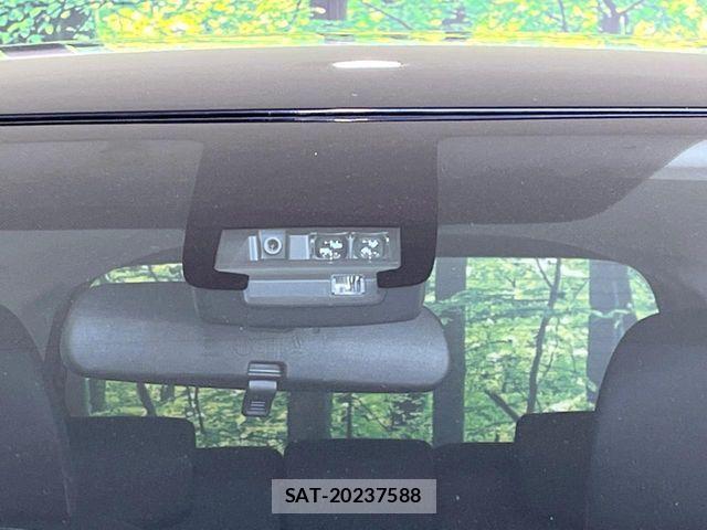 Toyota SIENTA 2021-11 8850651-5