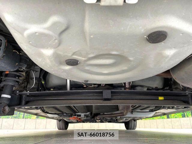 Toyota SIENTA 2019-09 8872068-18