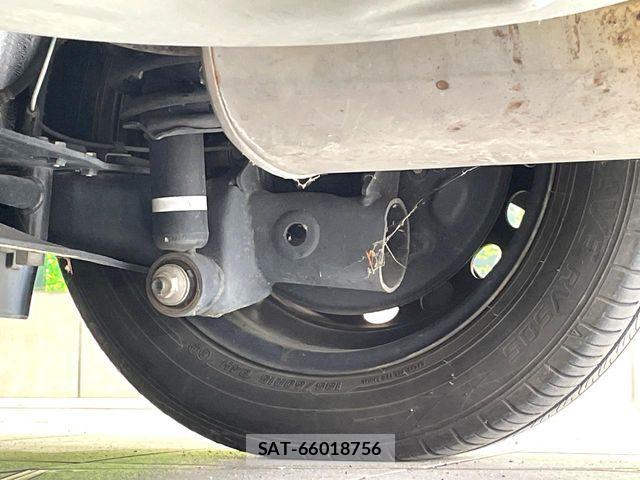 Toyota SIENTA 2019-09 8872068-19