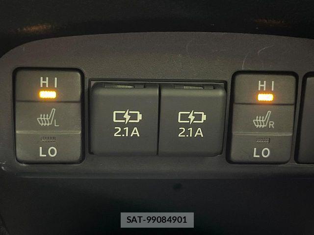 Toyota SIENTA 2019-06 8872066-6