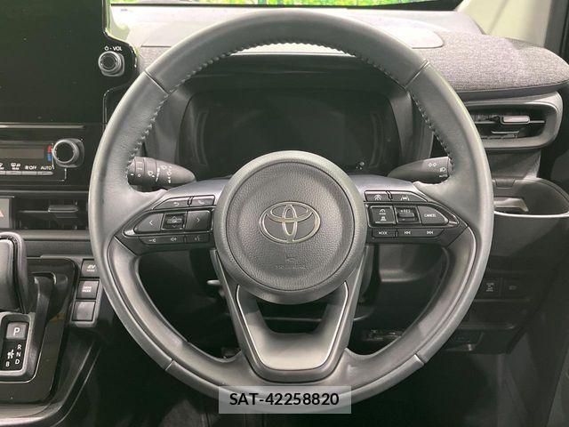 Toyota SIENTA 2023-04 8882159-10