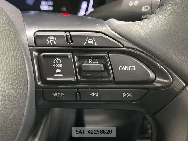 Toyota SIENTA 2023-04 8882159-5