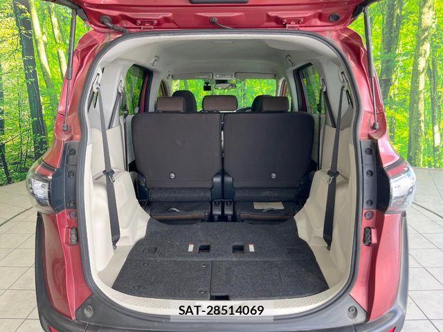 Toyota SIENTA 2016-02 8882185-9