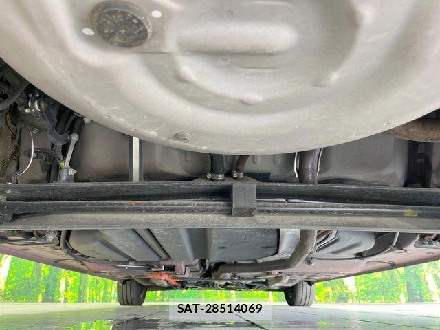 Toyota SIENTA 2016-02 8882185-18