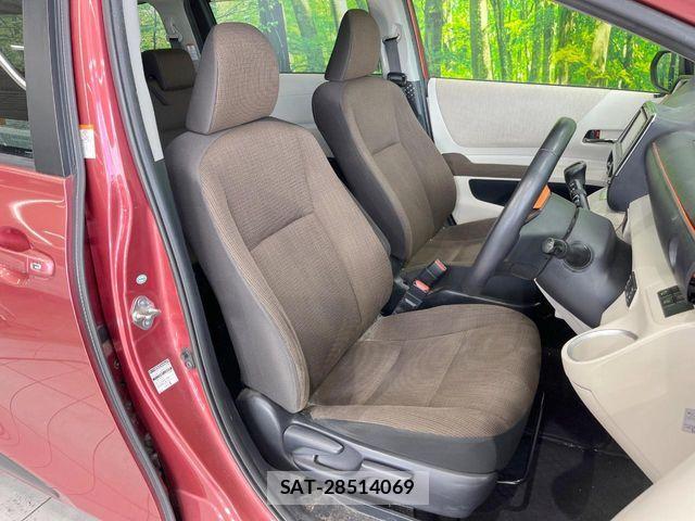 Toyota SIENTA 2016-02 8882185-7