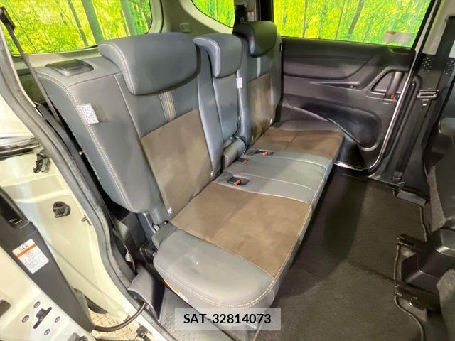 Toyota SIENTA 2022-01 8882170-9