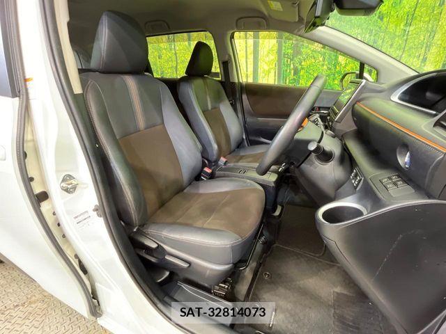 Toyota SIENTA 2022-01 8882170-8