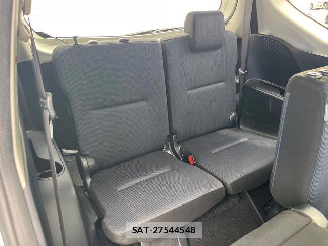 Toyota SIENTA 2016-03 8882176-9