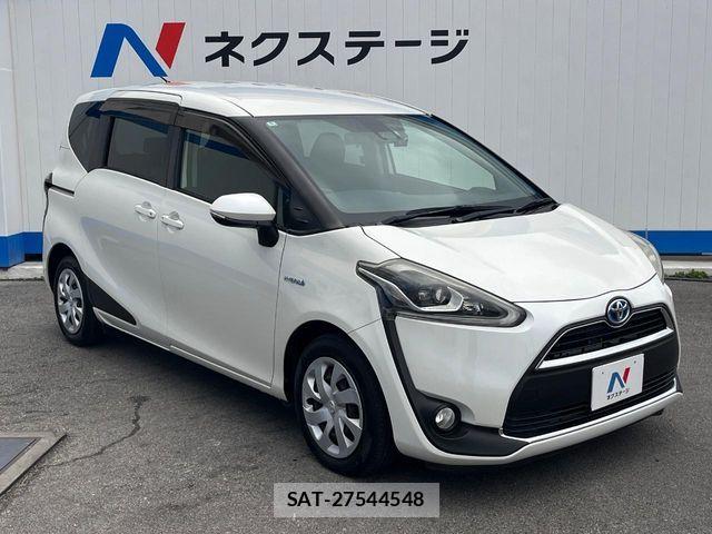 Toyota SIENTA 2016-03 8882176-16