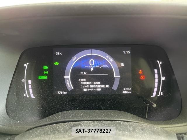 Toyota SIENTA 2025-06 8882160-17