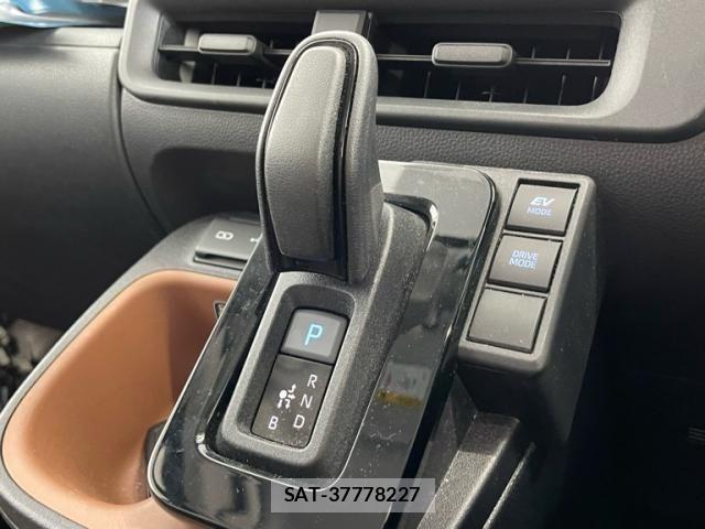Toyota SIENTA 2025-06 8882160-22