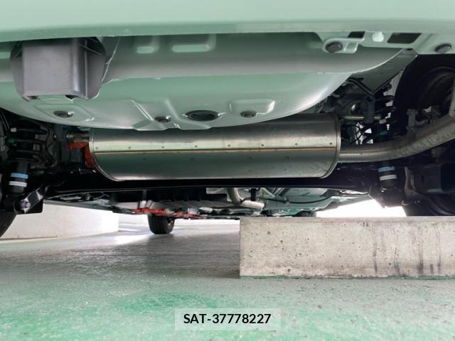 Toyota SIENTA 2025-06 8882160-25