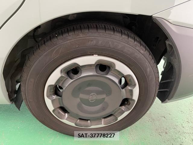 Toyota SIENTA 2025-06 8882160-5