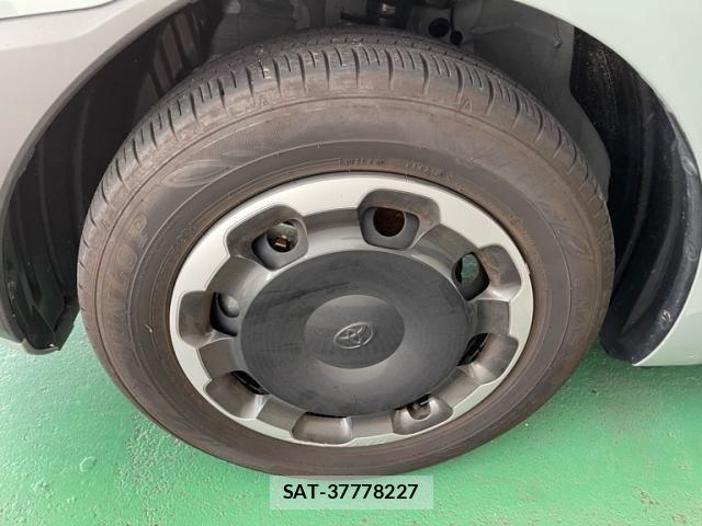 Toyota SIENTA 2025-06 8882160-6