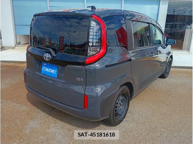 Toyota SIENTA 2023-09 8882166-2
