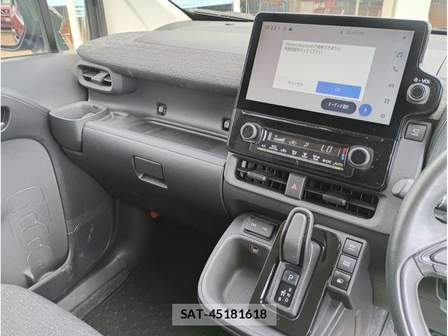 Toyota SIENTA 2023-09 8882166-6
