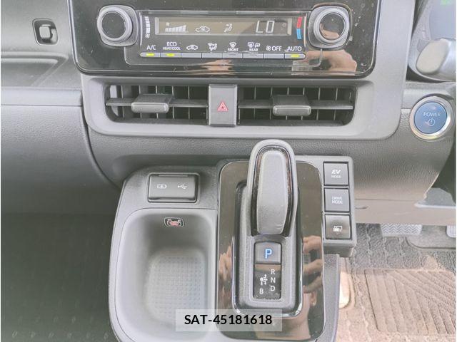 Toyota SIENTA 2023-09 8882166-8