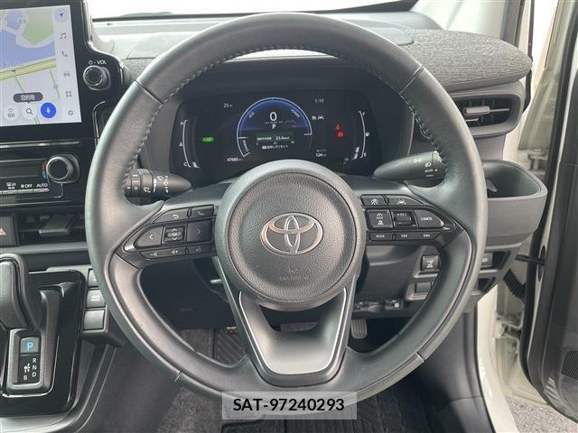 Toyota SIENTA 2024-03 8882163-11