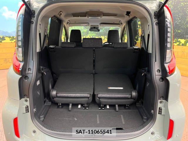 Toyota SIENTA 2022-12 8882161-10